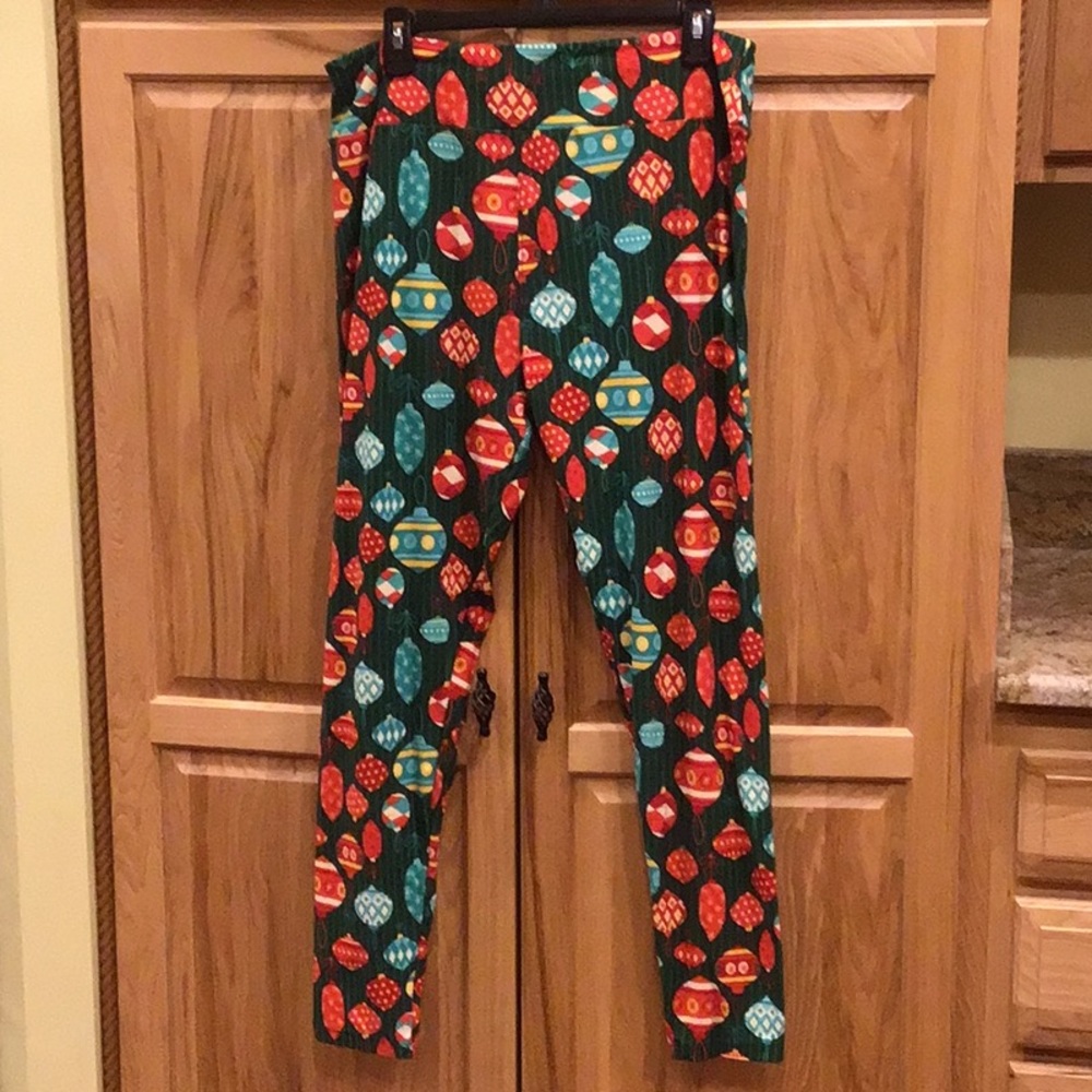 NWOT LuLaRoe Christmas Ornament Leggings TC2